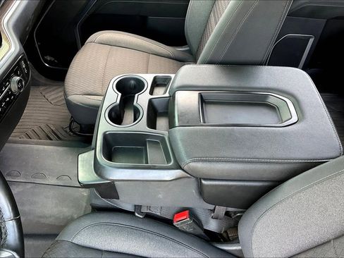 Used 2024 Chevrolet Silverado 2500 LT image 25