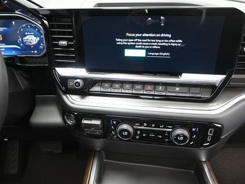 New 2026 Chevrolet Silverado 1500 High Country w/ Midnight Edition AWD/4WD image 30