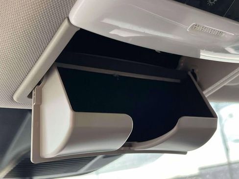 Used 2023 Nissan Rogue SL w/ SL Premium Package image 28