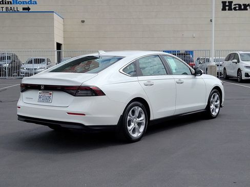 Certified 2023 Honda Accord LX image 5