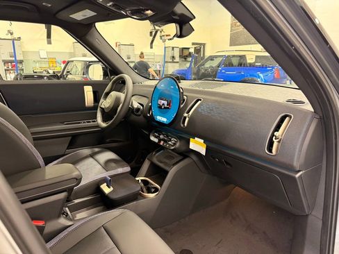 Used 2025 MINI Cooper Countryman S image 28