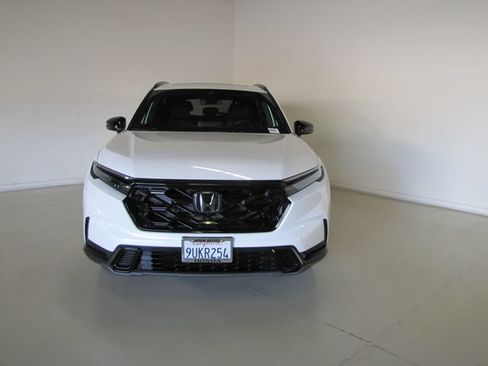 Certified 2025 Honda CR-V Sport image 2