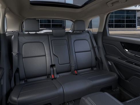 New 2025 Lincoln Corsair Grand Touring w/ Equipment Group 302A AWD/4WD image 11