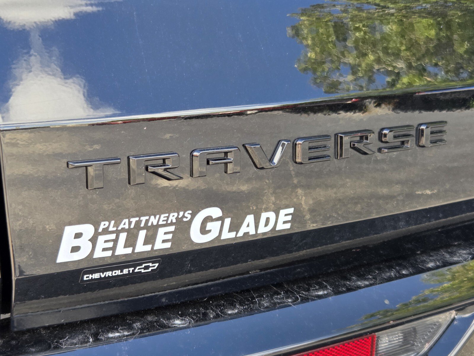 Used 2026 Chevrolet Traverse RS FWD image 15