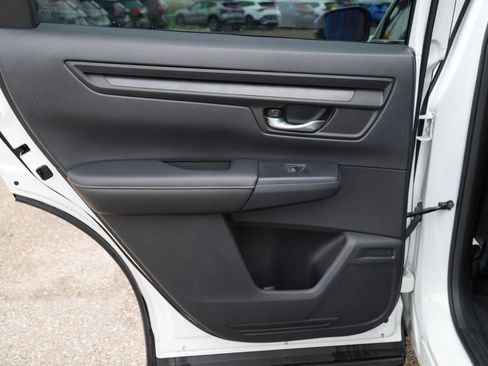 Used 2023 Honda CR-V Sport image 14