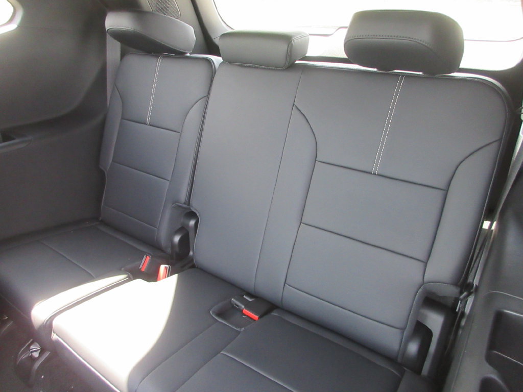 New 2027 GMC Acadia Elevation w/ Black Edition AWD/4WD image 14