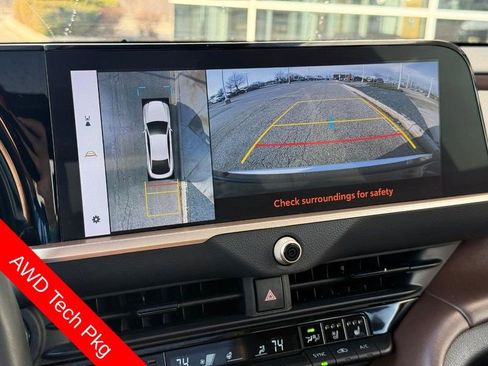 Used 2024 Toyota Crown Limited w/ Advanced Technology Package image 24