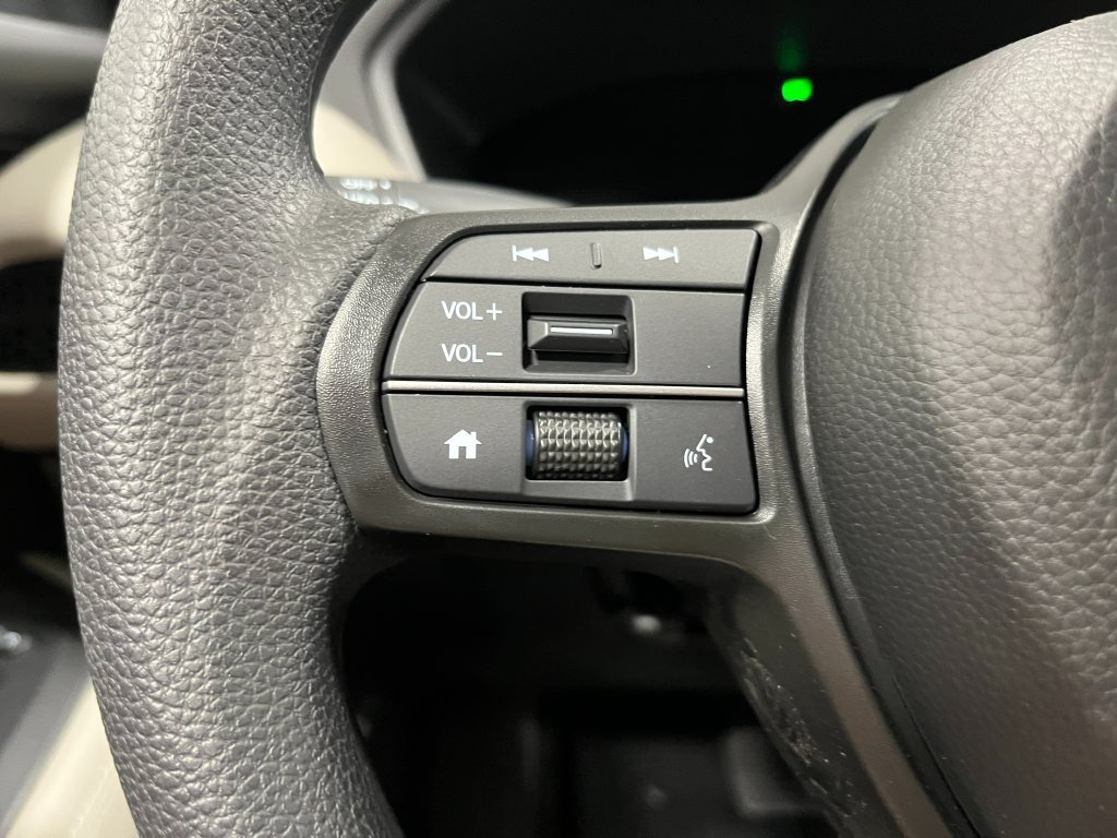 New 2027 Honda HR-V LX image 16