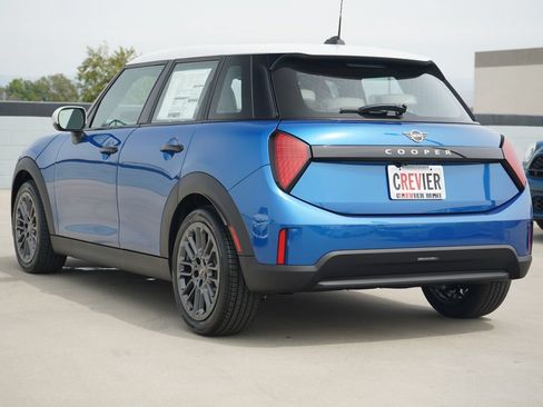 New 2026 MINI Cooper 4-Door Hardtop FWD image 5