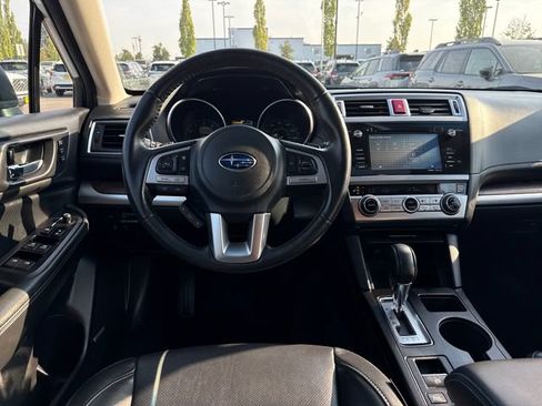 Used 2017 Subaru Outback 3.6R Limited w/ Popular Package #5 AWD/4WD image 17