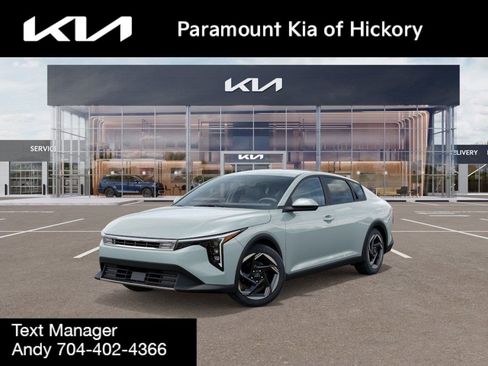 New 2025 Kia K4 EX image 1