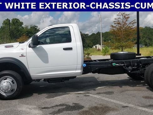New 2025 RAM 4500 Tradesman w/ Chrome Appearance Group image 4