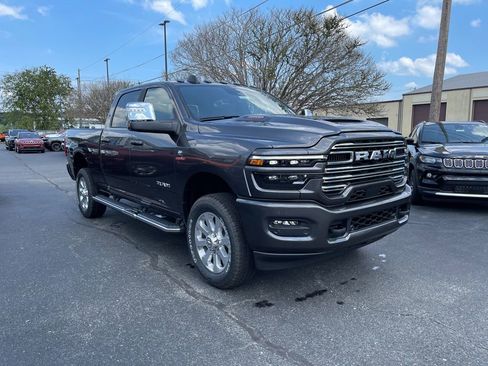 New 2025 RAM 2500 Laramie w/ Sport Appearance Package image 4