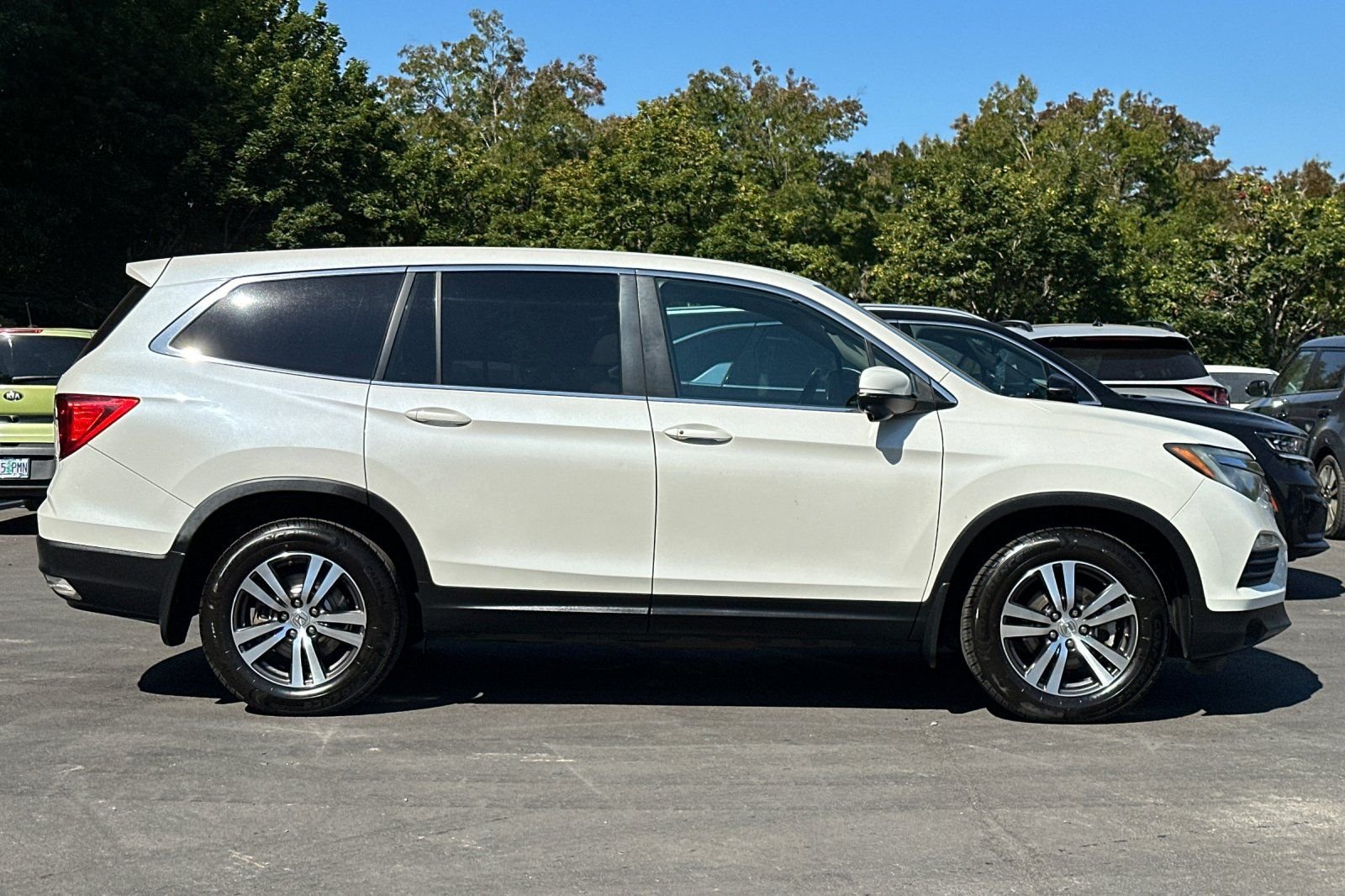 Used 2016 Honda Pilot EX-L image 3