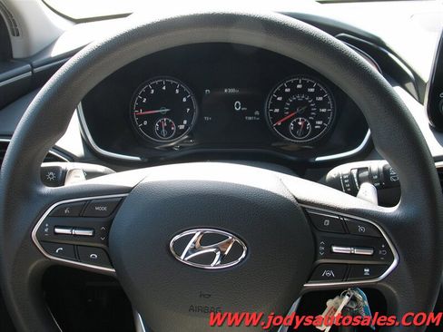 Used 2021 Hyundai Santa Fe SE AWD/4WD image 15