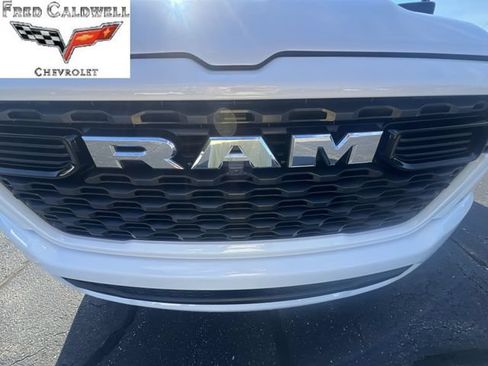 Used 2025 RAM 1500 Big Horn AWD/4WD image 37