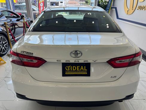 Used 2018 Toyota Camry LE w/ Protection Package (Q2) FWD image 6