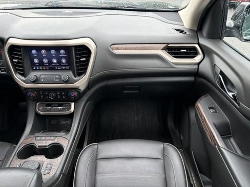 Used 2020 GMC Acadia Denali w/ Denali Ultimate Package AWD/4WD image 23