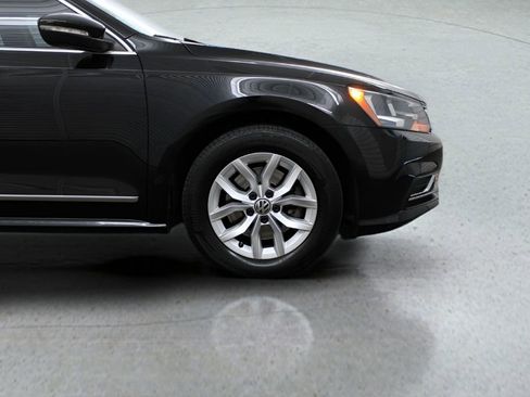 Used 2016 Volkswagen Passat 1.8T S image 39