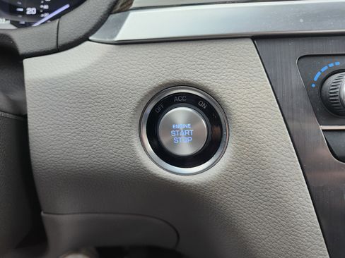 Used 2019 Genesis G80 3.8 image 9