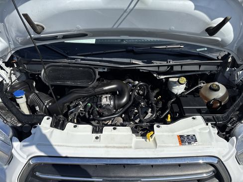 Used 2020 Ford Transit 350 XLT image 17