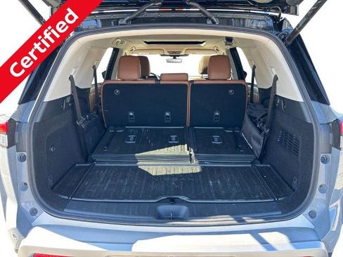 Certified 2025 Nissan Pathfinder Platinum w/ Cargo Package AWD/4WD image 21