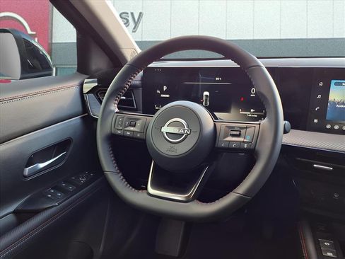 New 2026 Nissan Kicks SR image 20