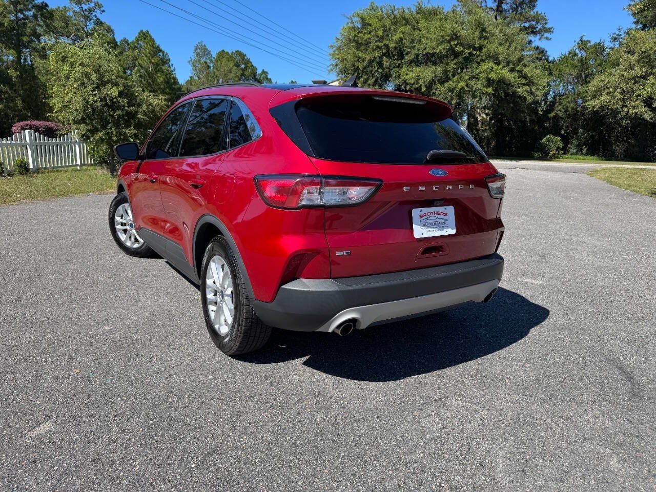 Used 2020 Ford Escape SE FWD image 32