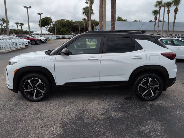 Used 2023 Chevrolet TrailBlazer RS w/ Sun and Liftgate Package FWD image 7