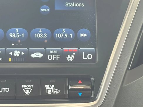 Used 2019 Acura MDX SH-AWD w/ Technology Package image 27