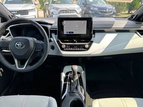 Used 2024 Toyota Corolla XSE FWD image 11