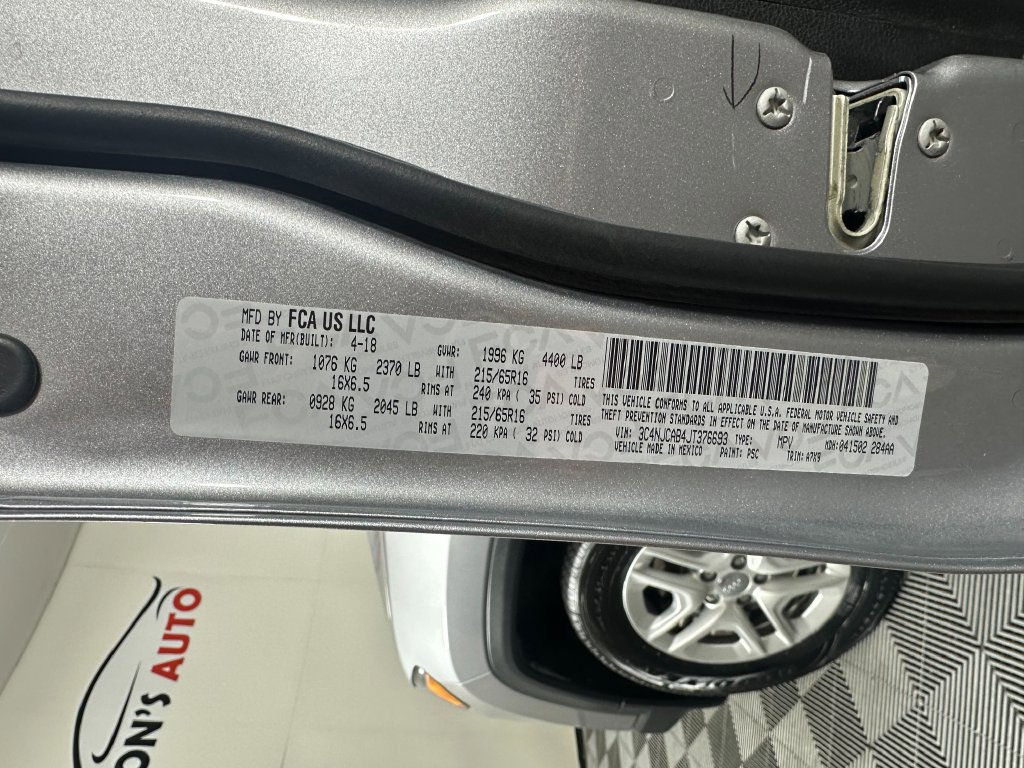 Used 2018 Jeep Compass Sport FWD image 28