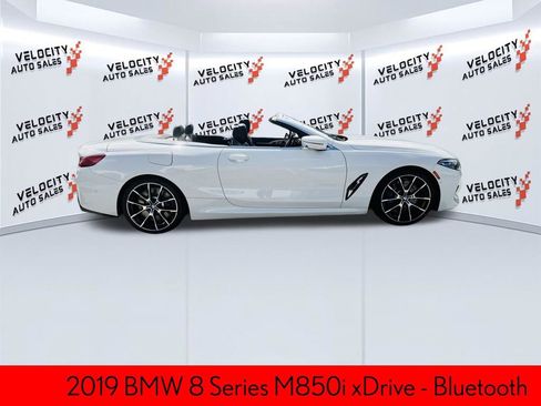 Used 2019 BMW M850i xDrive Convertible image 2