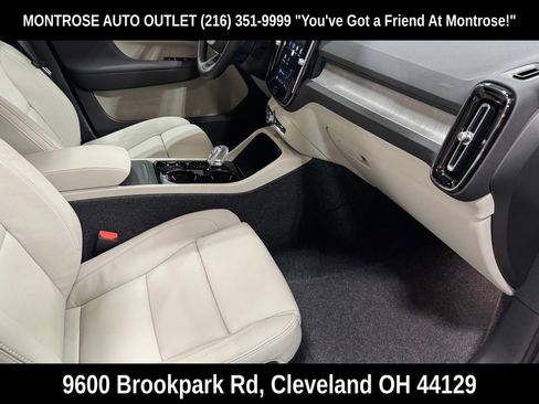 New 2026 Volvo XC40 B5 Plus w/ Protection Package Premier image 44