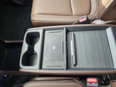 New 2026 Honda Odyssey Touring image 23