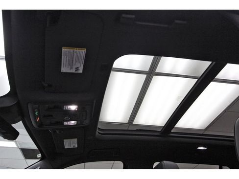 Used 2023 Chevrolet Tahoe High Country RWD image 31