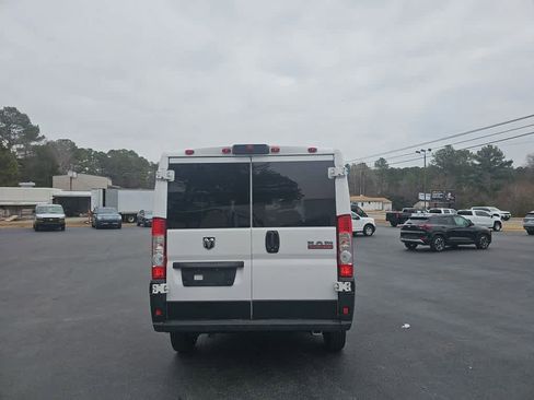 Used 2021 RAM ProMaster 2500 image 4