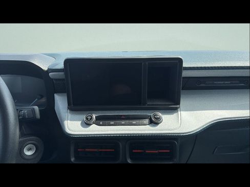 Used 2024 Ford Maverick XLT FWD image 17