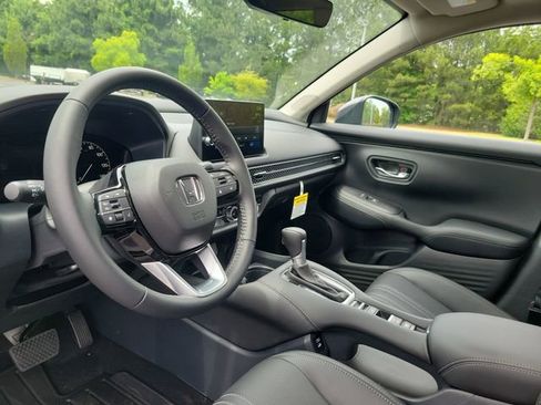 New 2026 Honda HR-V EX-L image 12