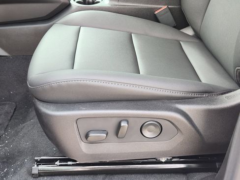 New 2026 Chevrolet Colorado LT w/ LT Convenience Package image 19