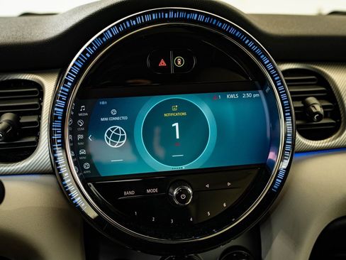 Used 2023 MINI Cooper S w/ Signature Upholstery Package image 30