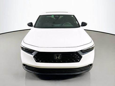 Used 2024 Honda Accord Sport image 2