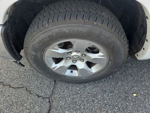 Used 2025 RAM 1500 Big Horn AWD/4WD image 14