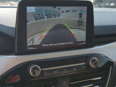 Used 2021 Ford Escape SEL w/ Technology Package image 32