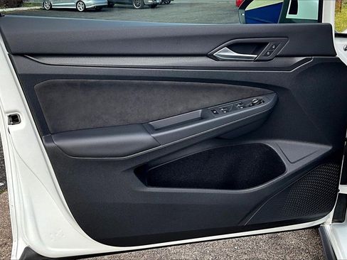 Used 2024 Volkswagen GTI S image 23