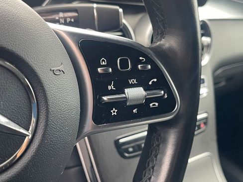 Used 2022 Mercedes-Benz GLC 300 4MATIC image 20