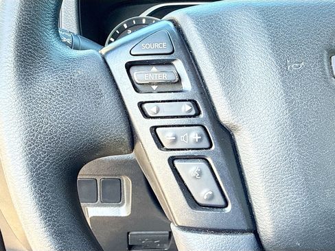 Used 2022 Nissan Frontier S w/ Technology Package RWD image 33