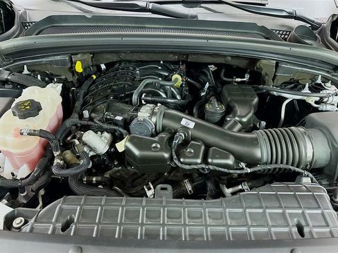 Used 2023 Jeep Grand Cherokee L Limited w/ Luxury Tech Group II image 34