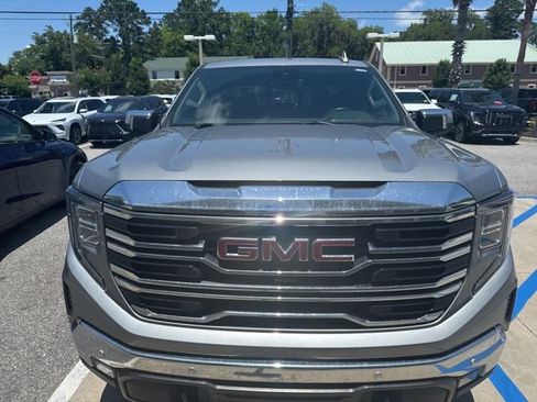 Used 2024 GMC Sierra 1500 SLT w/ SLT Premium Plus Package AWD/4WD image 1