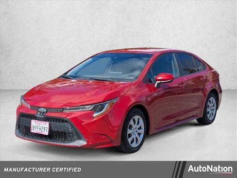Certified 2020 Toyota Corolla LE image 1